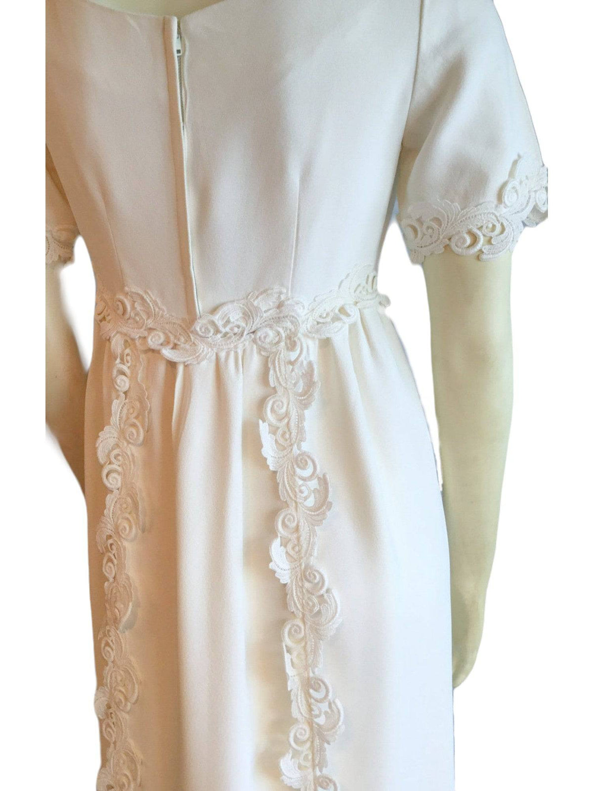 Vintage 1960s Regency Empire Waist Short Sleeve Venice Lace Wedding Dr Moontide Vintage Vintage 1960s Regency Empire Waist Short Sleeve Venice Lace Wedding Dr Moontide Vintage