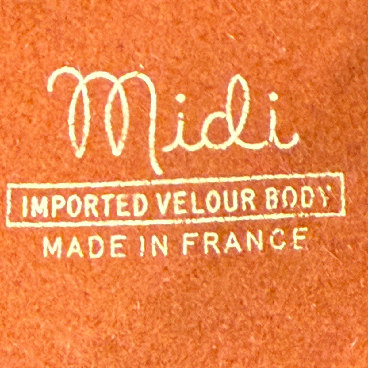 Hat interior marking "Midi Imported Velour Body Made In France"