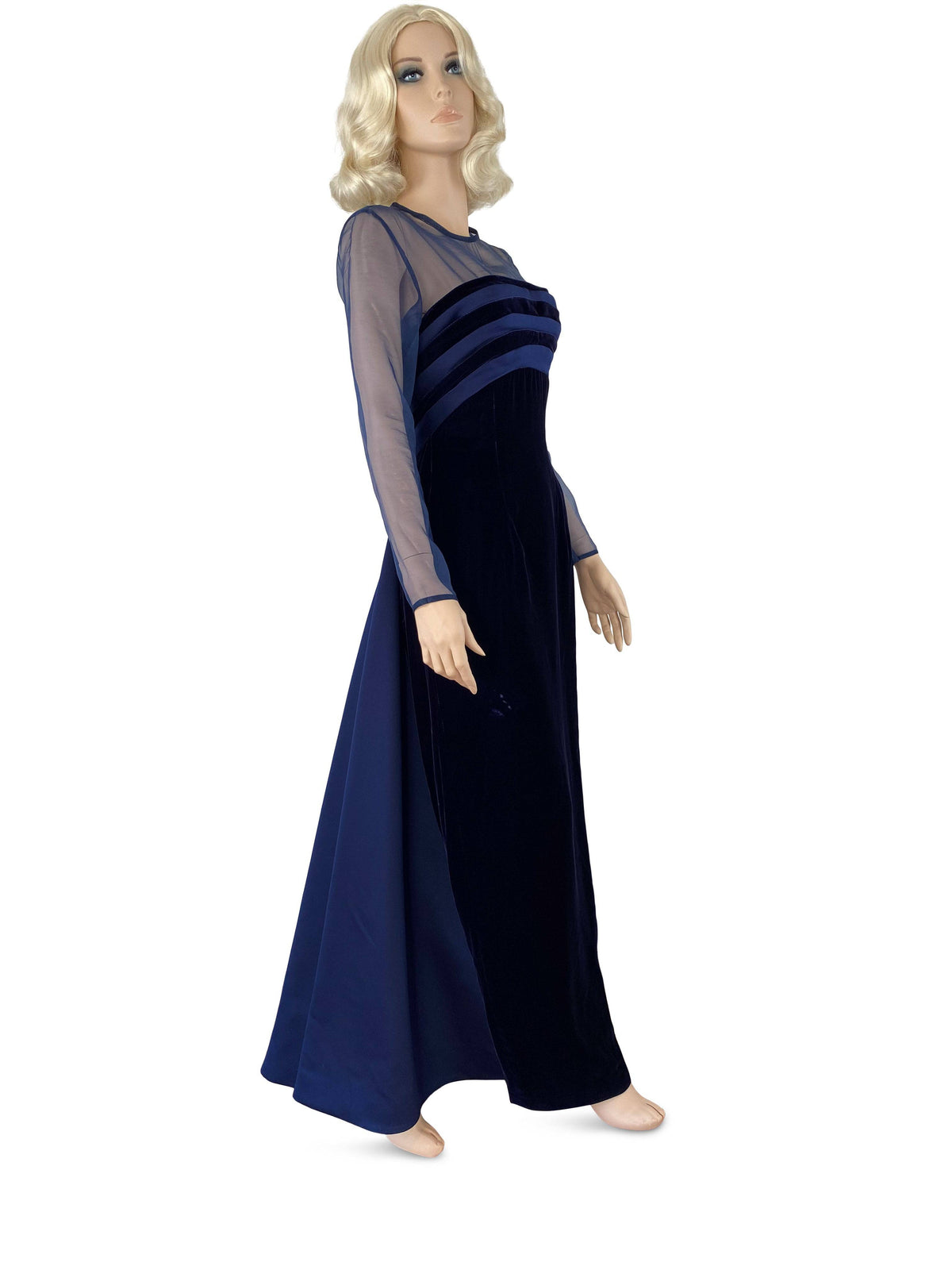 Victor Costa Vintage 1980s Navy Velvet Designer Ball Gown Blue Satin S Moontide Vintage Victor Costa Vintage 1980s Navy Velvet Designer Ball Gown Blue Satin S Moontide Vintage